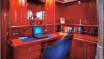 MARI CHA III - Owner Office